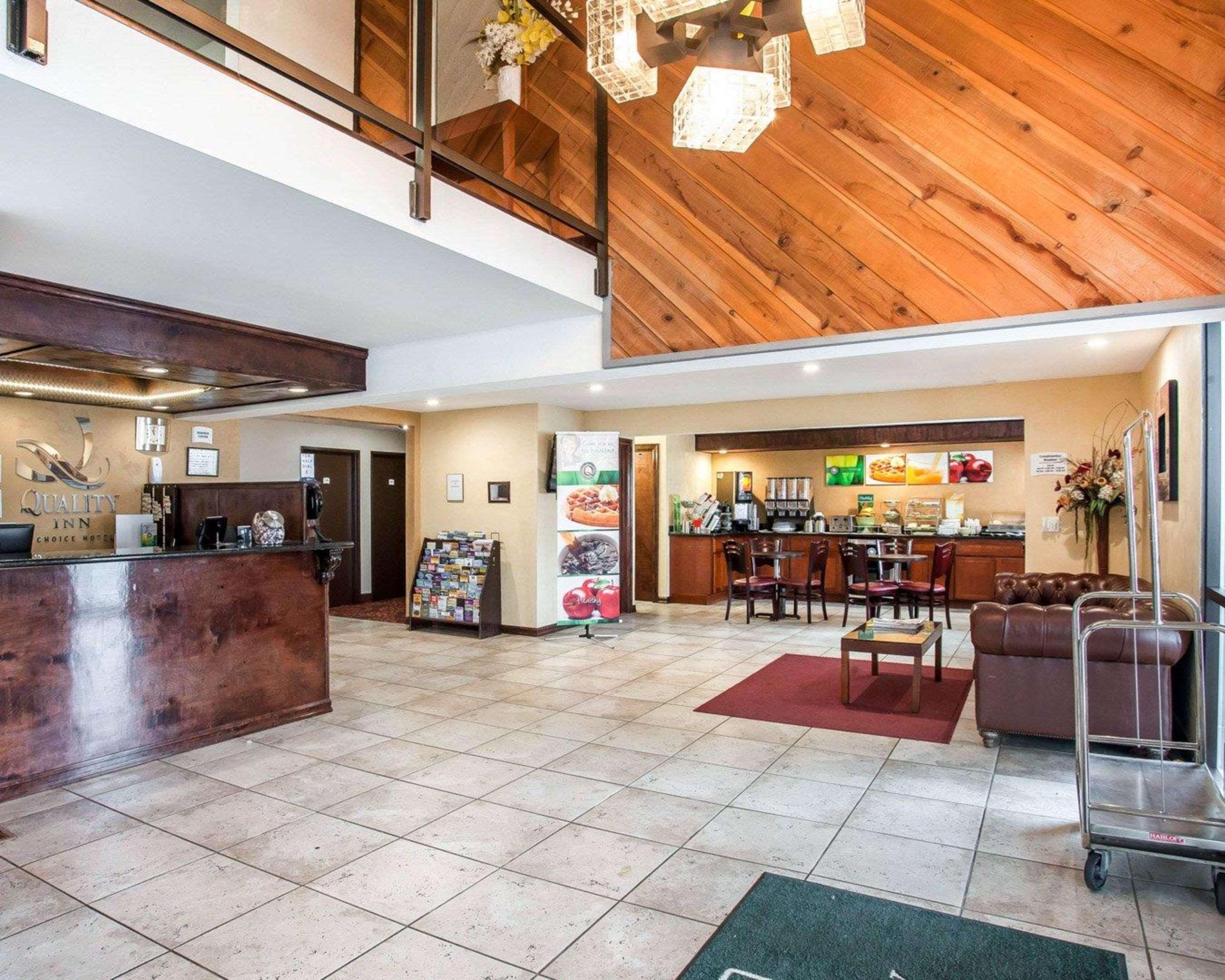 Quality Inn & Suites Okanogan - Omak Exteriör bild
