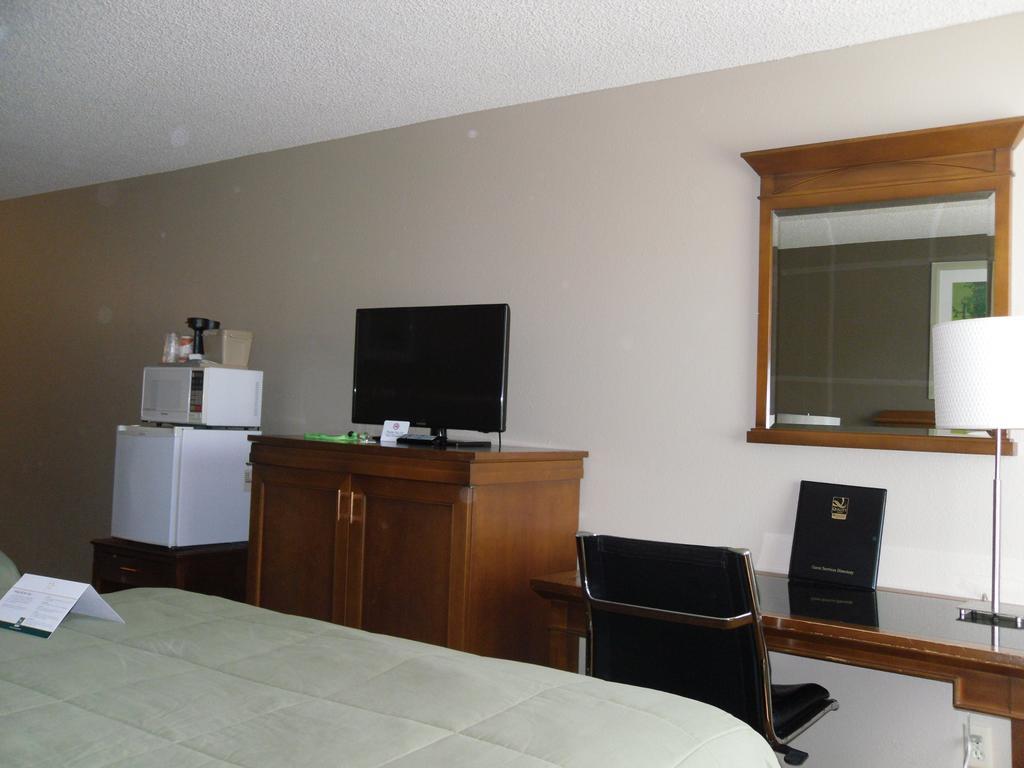 Quality Inn & Suites Okanogan - Omak Exteriör bild
